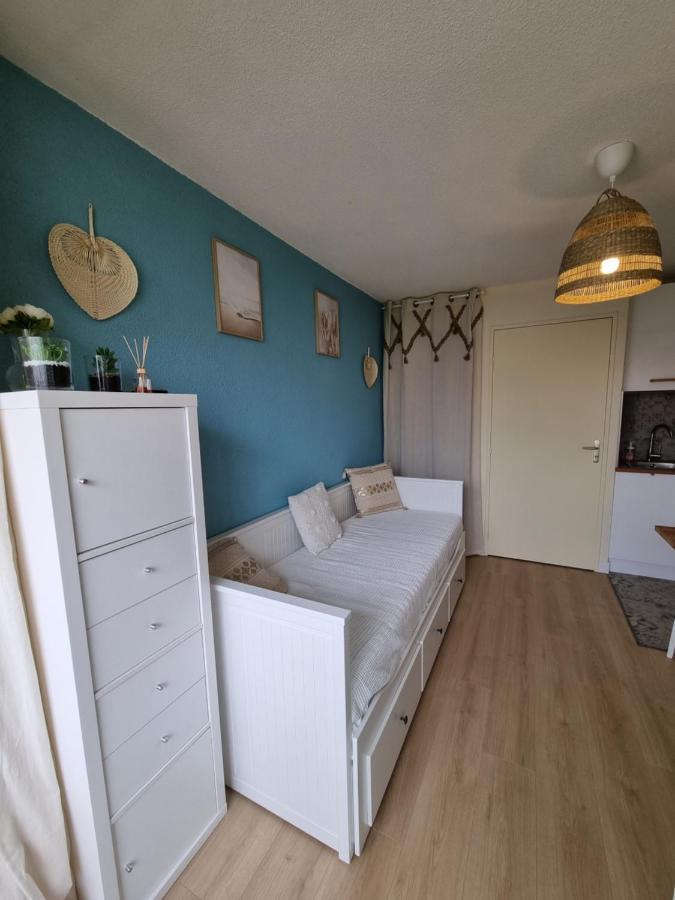 Studio Cabine Refait A Neuf A 3 Minutes A Pied De La Plage Apartment Le Grau-du-Roi Bagian luar foto